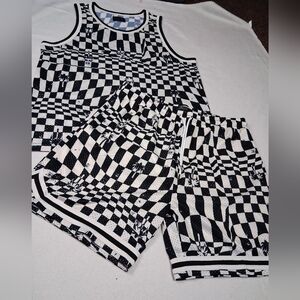 Valor Men's Black and White Checkered Outfit Shirt And Shorts Matching XL